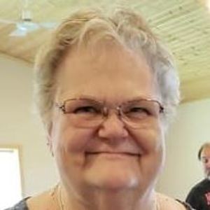 Meet your Posher, Connie